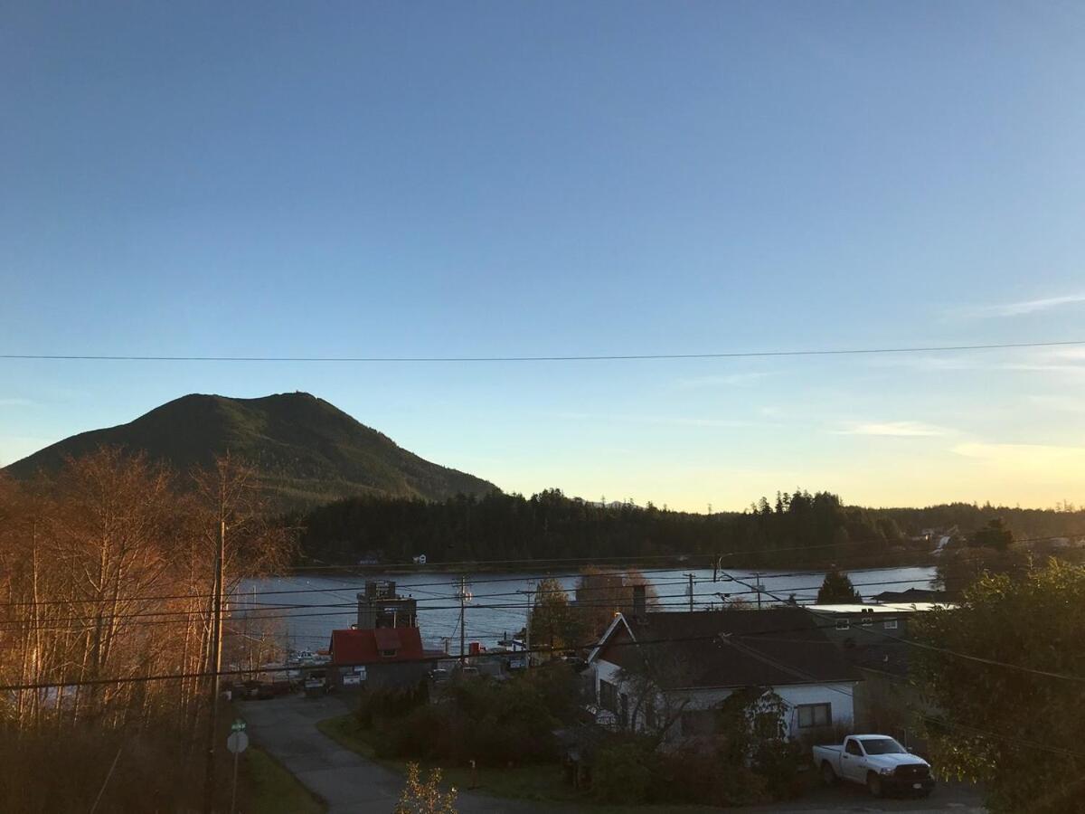 Coastal Suite - Harbourview In Ucluelet Bagian luar foto